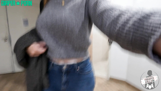 Diaper leaking outdoors, brunette moaning loud - FRDiapergirls