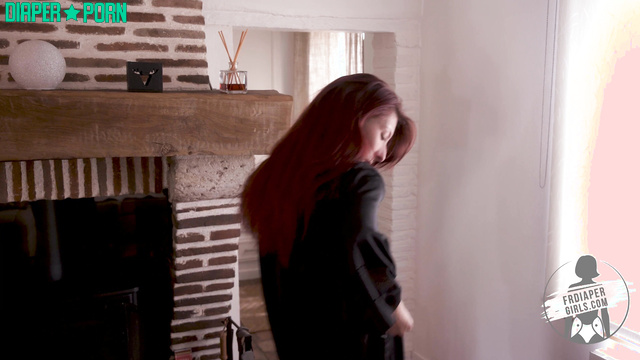 Charlotte squirts and wets while hugged tight - FRDiapergirls