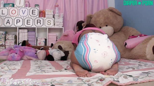 Redhead enema squirming, diaper mess dripping - DiaperMess