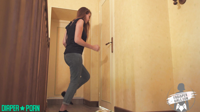 Redhead Charlotte piss-soaks your full diaper, moaning wet - FRDiapergirls