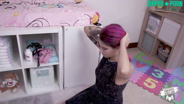 FRDiapergirls - Lola tied on the changing tables