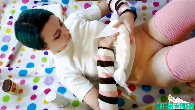 Angel talks dirty while diapered and powdered - UKDiaperGirls