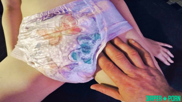 Topless Brunette Masturbates to Dick Spunk in Diaper - FFeZine
