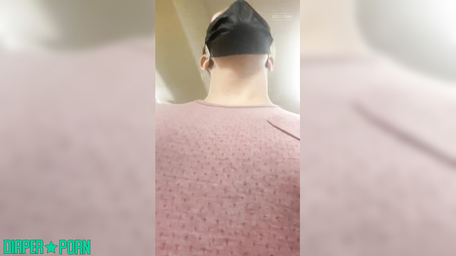 PaddedkittenVuittQn - Squatting quietly in library and wetting diaper without hesitation