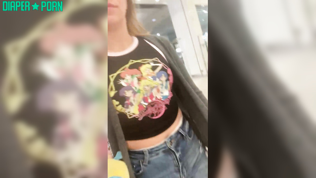 Blonde in tight jeans, nappy crinkling loud - PaddedkittenVuittQn