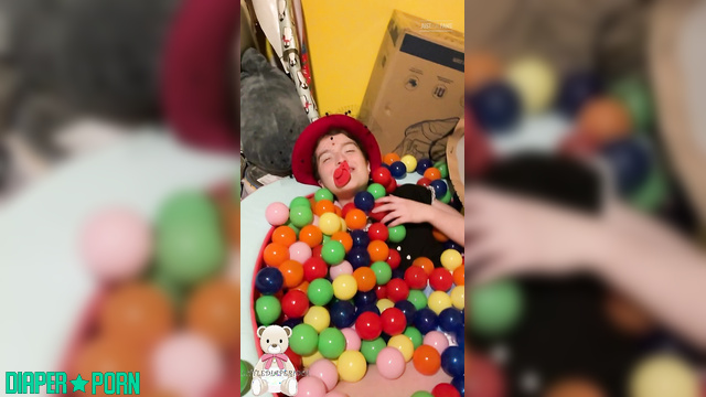 LittleDiaperIdol - Plays with legos and marbles on his mat