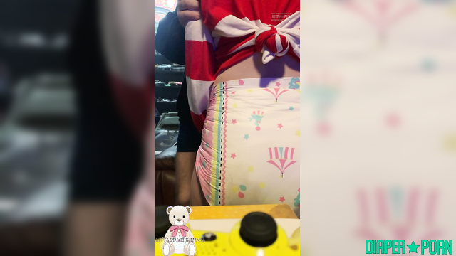 Brunette grinding against bro's knees in ruined diaper - LittleDiaperIdol
