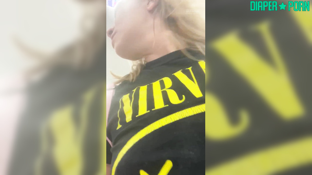 PaddedkittenVuittQn - Walking through the shop, confidently wearing a discreet nappy