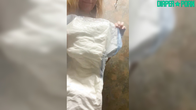 Blonde moaning solo, hairy pussy in messy pampers - PaddedkittenVuittQn