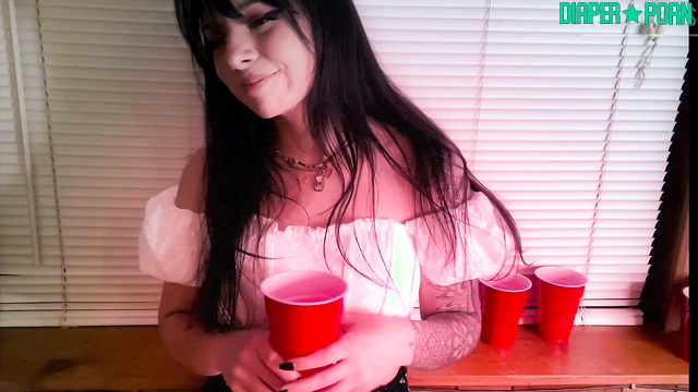 Daddaslilstar - At the party she got a stomach ache and pooped