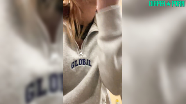 Blonde milf leaking loud on outdoor walk - PaddedkittenVuittQn