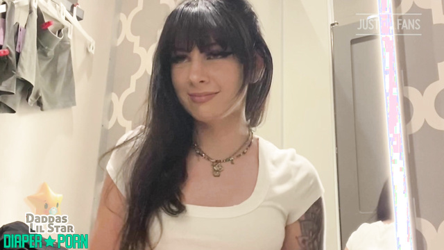 Brunette pissing hard, diaper bulging in fitting room - daddaslilstar