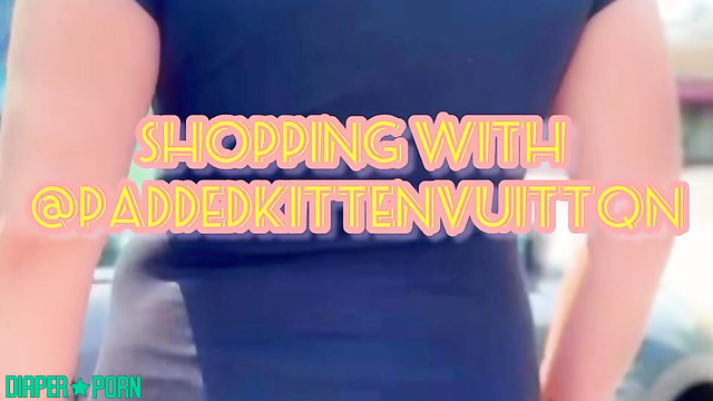 Nappy peeking out while shopping outdoors - PaddedkittenVuittQn