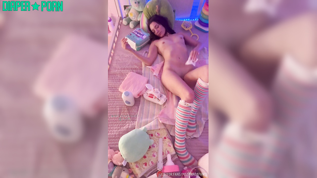 Moaning mess as she stuffs soaked diaper - Misspandapants