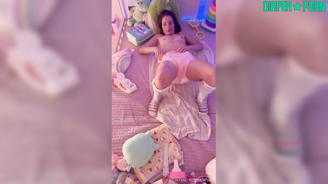 Moaning mess as she stuffs soaked diaper - Misspandapants