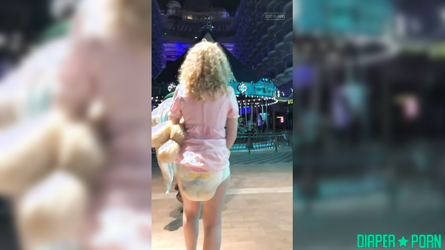Thick Nappy Under Jeans, Blonde Struts Mall - LittleDiaperIdol