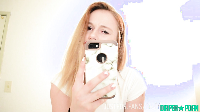 Blonde solo talking dirty, fingers pressing nappy - DiaperedSunshine