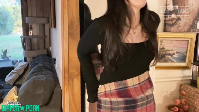 Daddaslilstar - Trying on outfits and pouting in a playful, stubborn moment