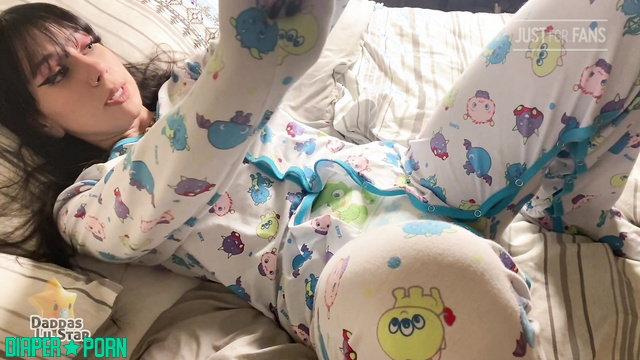 Teasing Pacifier Suck in Bedtime Regression - daddaslilstar