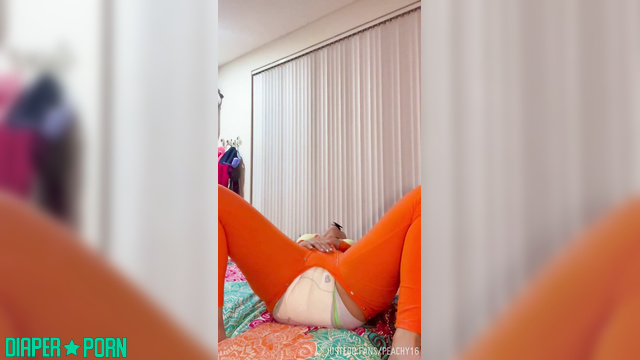 Brunette teasing with wet panties and age regression - BabyPeachy