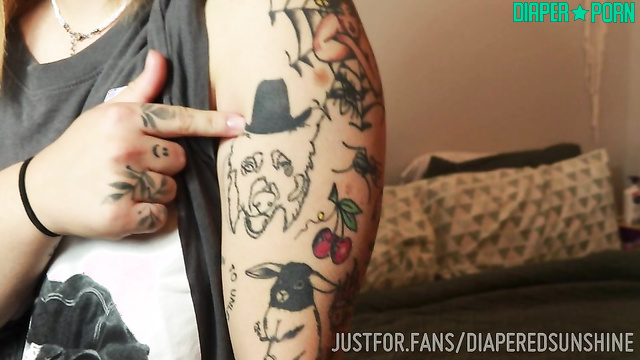 DiaperedSunshine - Talking in detail about all her tattoos while wearing a cute diaper