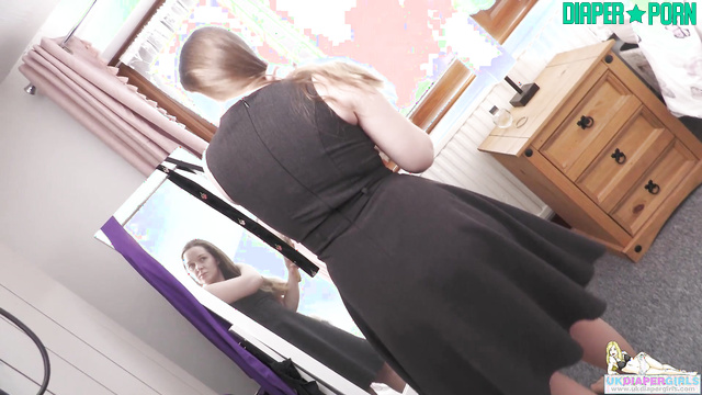 Topless brunette rubbing in pantyhose - UKDiaperGirls