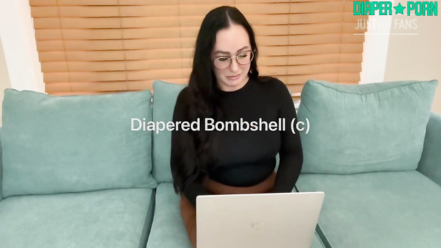 Glasses on, dildo sucking deep in thick diaper - sunbunnystella