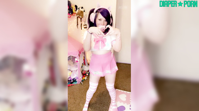 Succubunnie - Dances playfully in nappy, enjoying the freedom and comfort