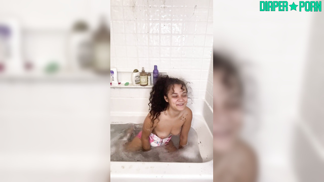 Topless Bath, Diaper Soaked and Squishy - LittleKikiCali