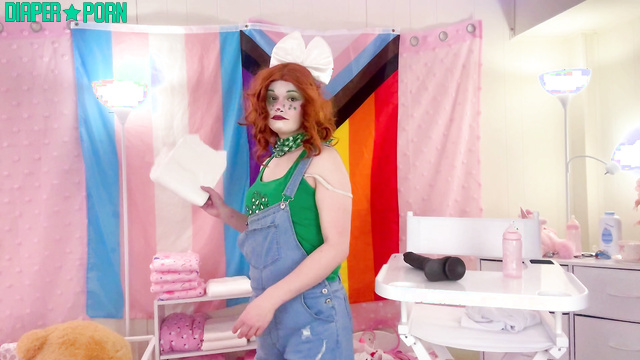 Trans femdom POV with diapered clown girl - Knicknatz
