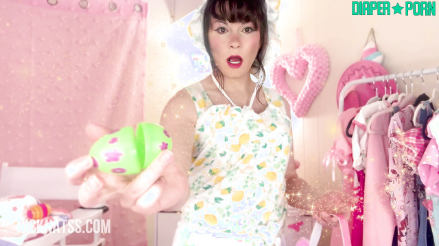 Femdom diaper transformation, moaning in regression - Knicknatz