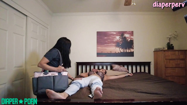 Brunette babysitter grinding while diapered - Ineed2pee Ineedamommy Abdl Diapers