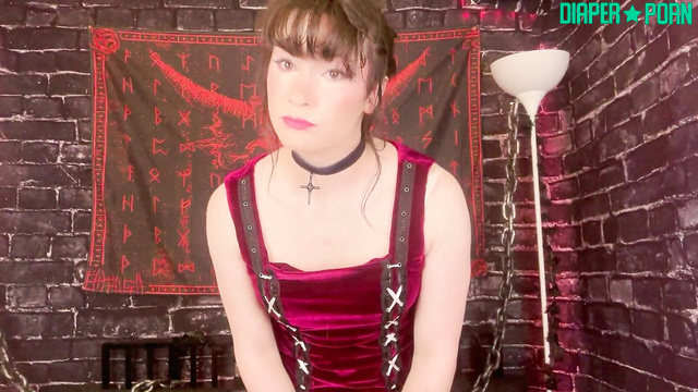 Sissy panting, dick out, jerking off on all fours - Knicknatz