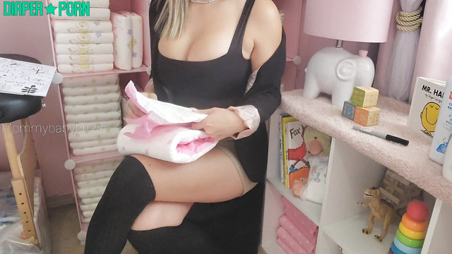 Blonde on knees, writing diaper prescription, moaning - Mommyandbabybruce