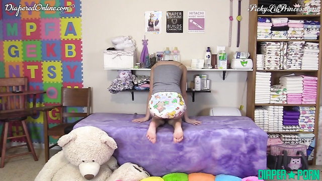 Brunette Pookie gets enema relief in age regression threesome - Diapered Online Clip Store