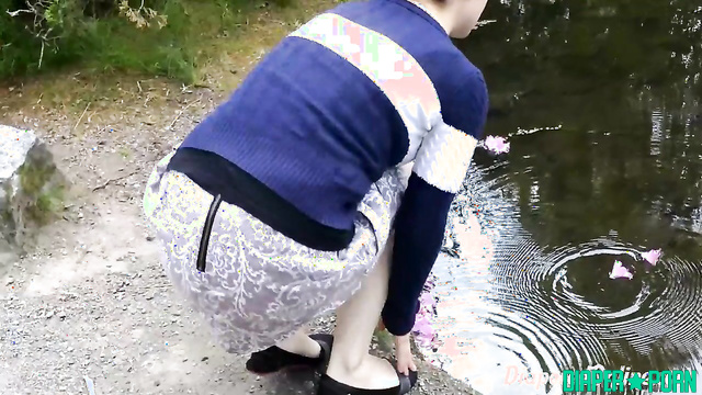 Beach threesome with twins leaking in diapers - Diapered Online Clip Store
