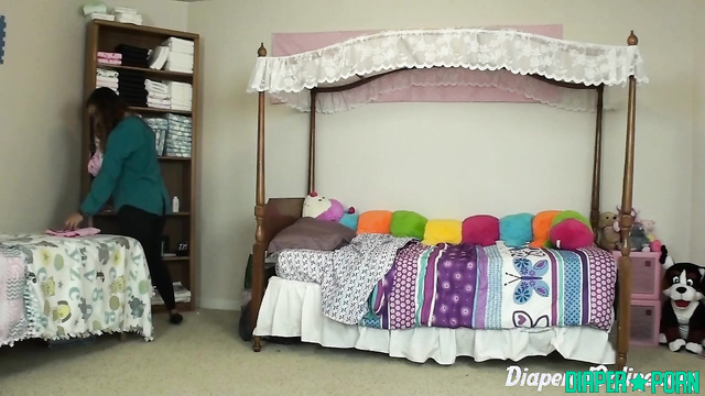 Brunette solo stuffing pampers at home - Diapered Online Clip Store