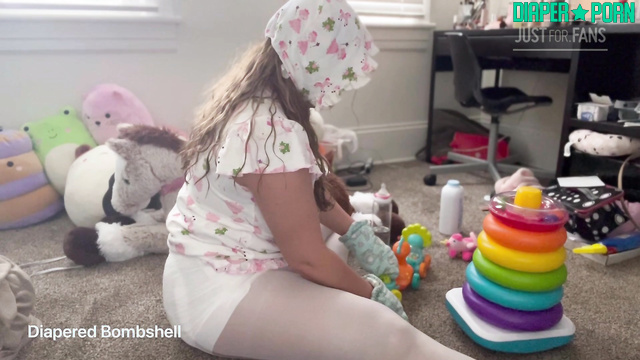 Sunbunnystella - Sliding and bouncing on a giant plush pony