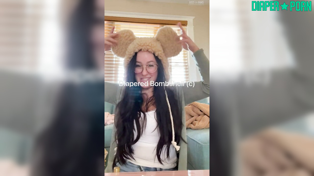 sunbunnystella - Brunette in glasses and diaper stroking herself solo