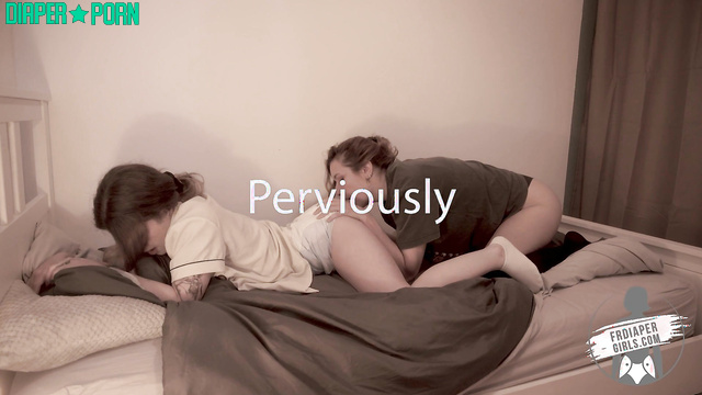 FRDiapergirls - They love kisses and petting in diapers