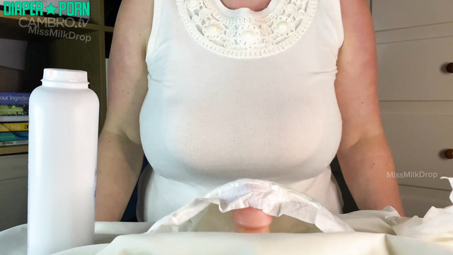 Miss Milk Drop - I'll give you milk in exchange for a diaper change