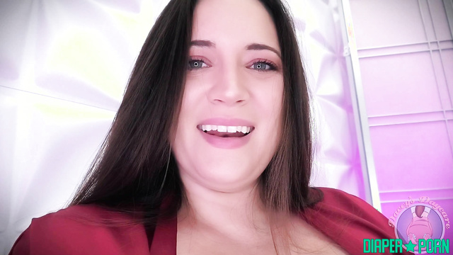 Dacey's Daycare - Mommy is ready to treat you with her milk
