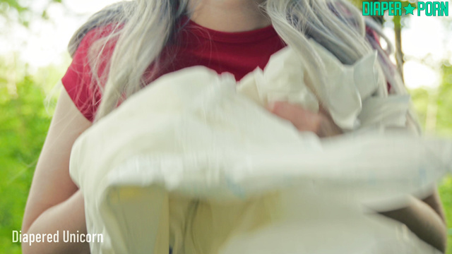 Diapered Unicorn - She got rid of her diaper in the forest