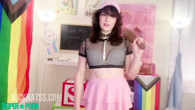 Knicknatz - Trans wants your useless dick in a diaper