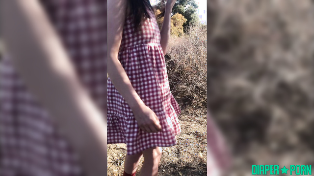 LittlePrincessBug - Outdoor peeing with cute brunette