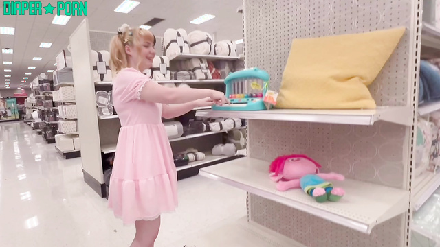 Diariesofababy - Oops, babe peed in diaper in a shop