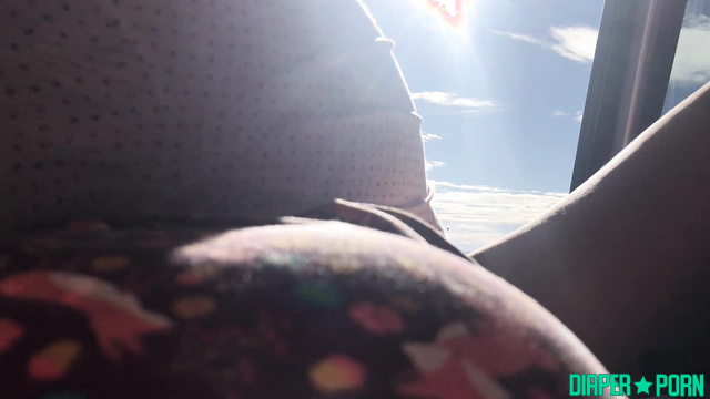 Littleprincessbug - Public roadtrip diaper change in the parking lot