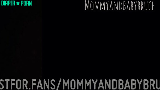 Mommyandbabybruce - I couldn't hold it, so she made me watch from my nappy