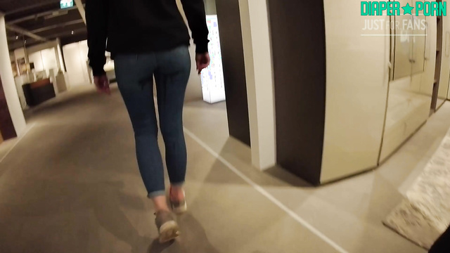 FetishAlex1900 - she didn't expect to wear a diaper in public place