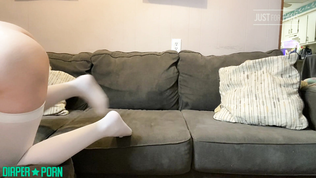 daddaslilstar - sweet Star inserted a fox tail into her tender anus